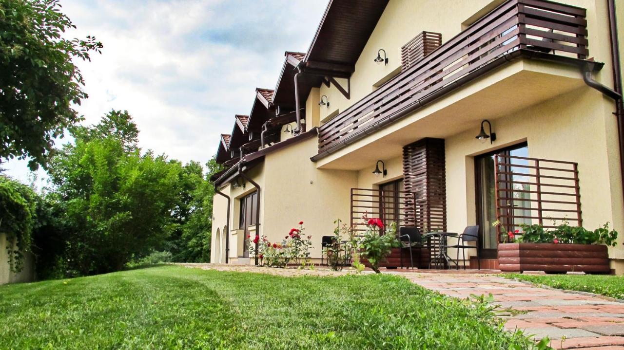 C&C Karo Resort Bacău Exterior foto